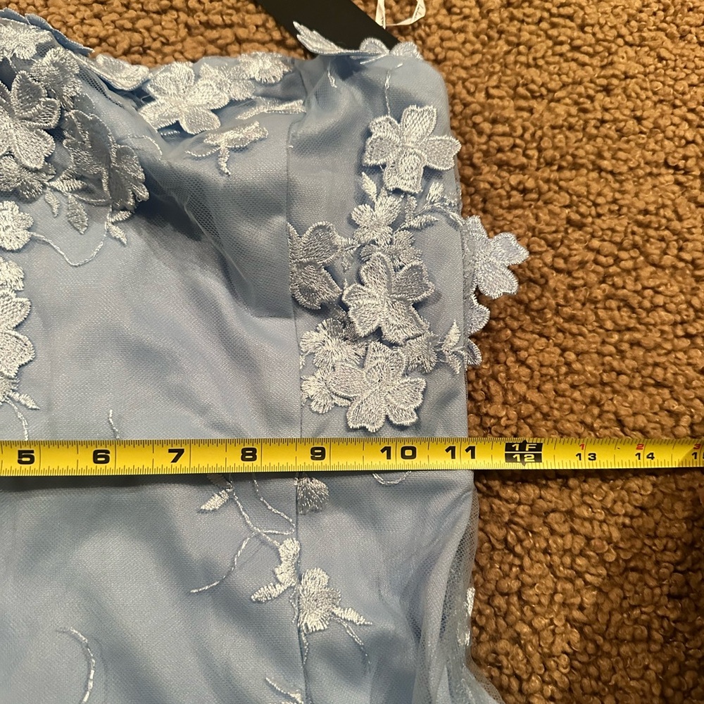 Lulu's Light Blue Strapless Floral Appliqué Gown NWT - Picture 5 of 5